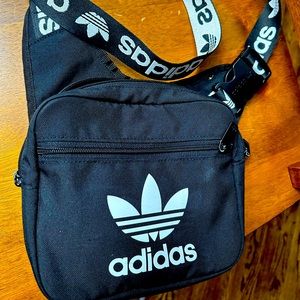 Adidas shoulder bag